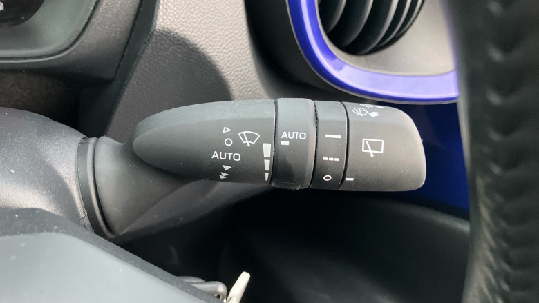 Toyota Aygo X 1.0 VVT-i Edge 5dr Auto Petrol Hatchback